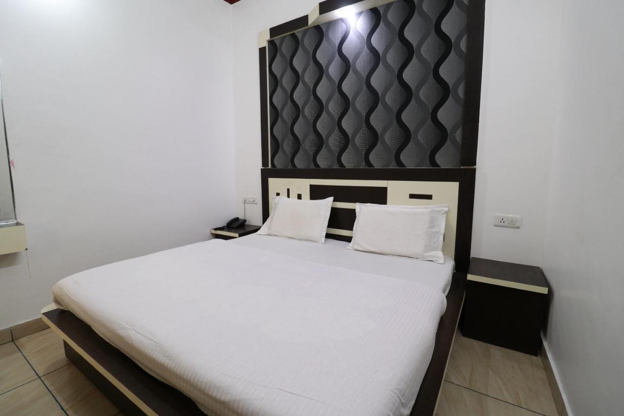 Spot On 39411 Vandana Residency Katra  Εξωτερικό φωτογραφία